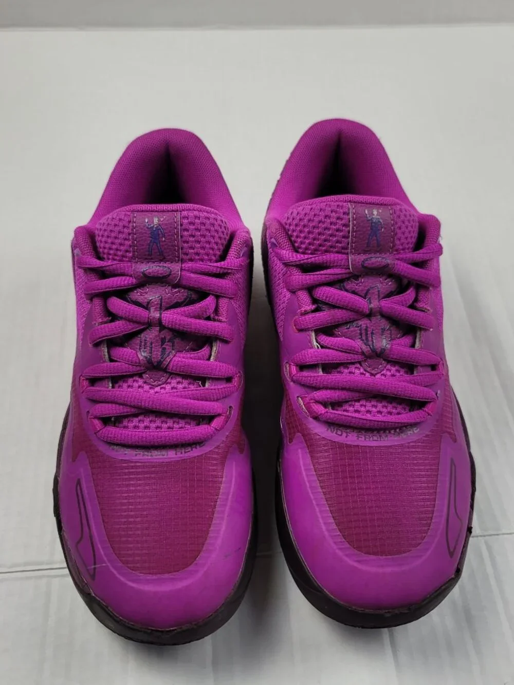 Puma LaMelo Ball MB.01 Lo Disco Basketball Shoes Boys Size 6.5 Purple